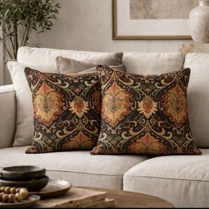 Set of 2 Decorative Throw Pillows Covers– 22” x 22”